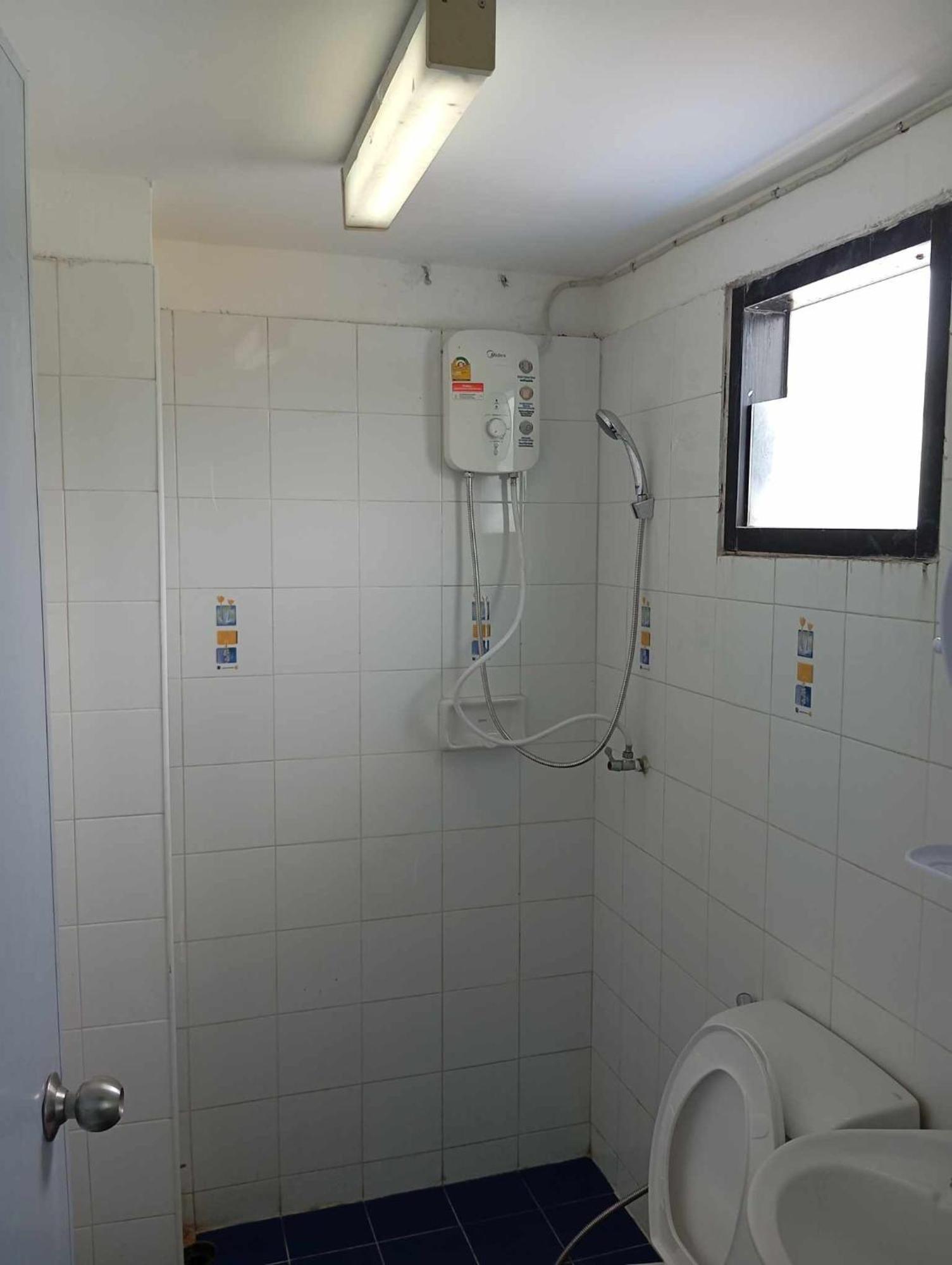 Lita Guesthouse Chiang Mai Zewnętrze zdjęcie